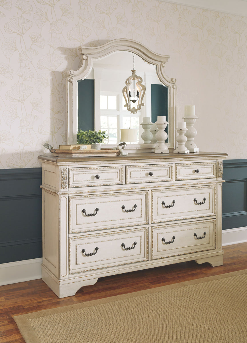 Realyn - Bedroom Sleigh Bed Set – Mega Furniture TX