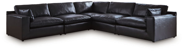 Emilia - Sectional