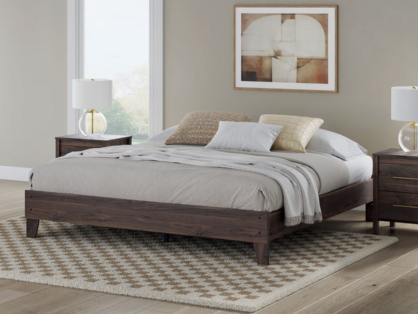 Calverson - Platform Bed