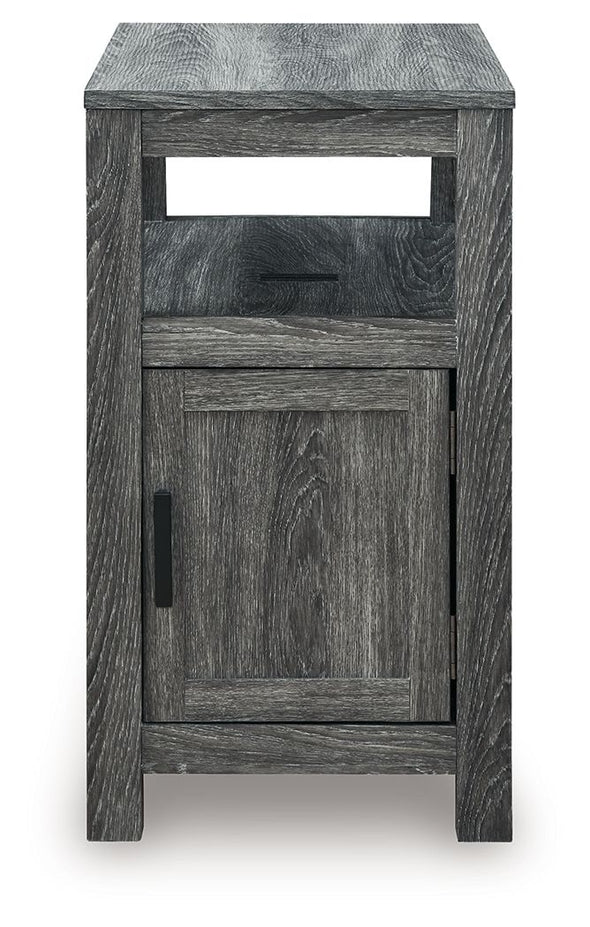 Fendenmore - Chair Side End Table