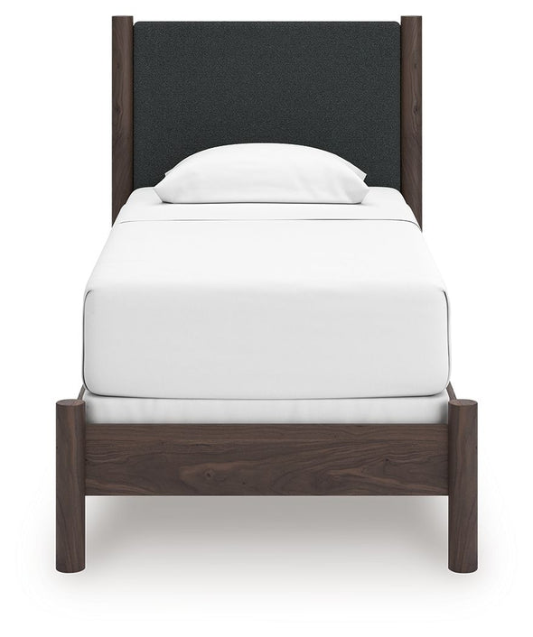 Pamytta - Upholstered Panel Bed