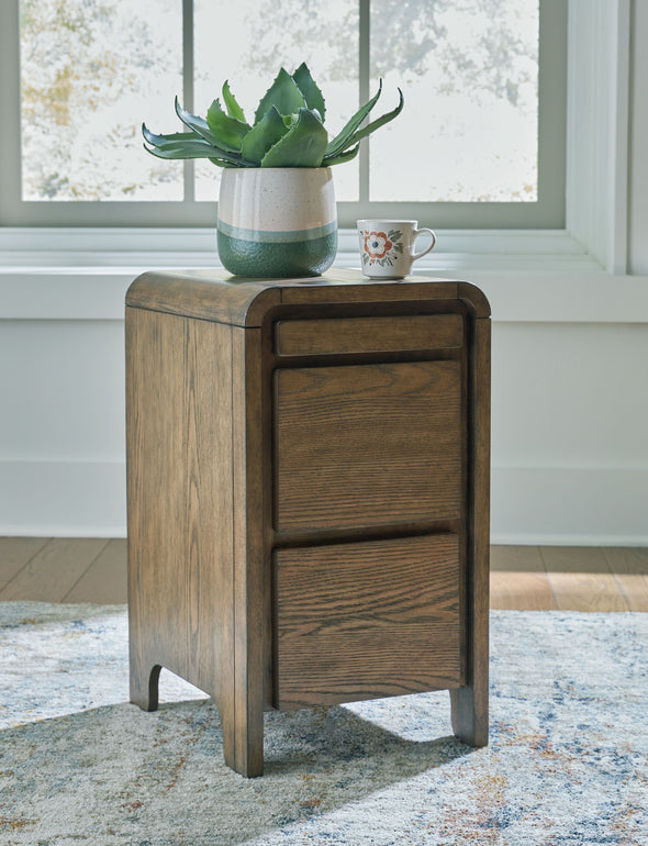 Jensworth - Brown - Accent Table