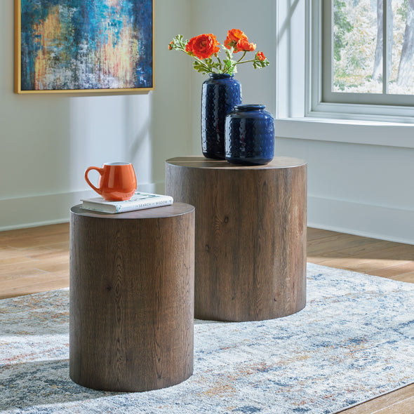 Cammund - Brown - Accent Table (Set of 2)